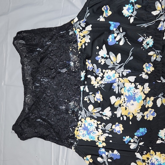 Costa Blanca Dress - Picture 8 of 8